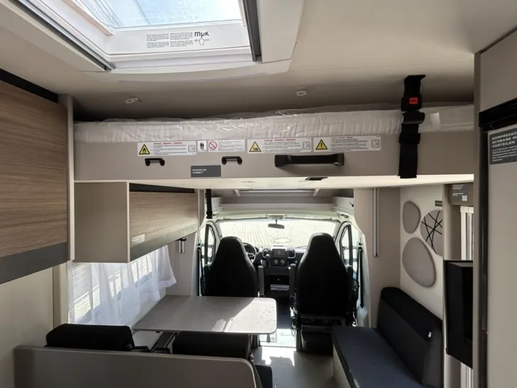 Fahrzeugbild LMC Tracer 730 EL #16