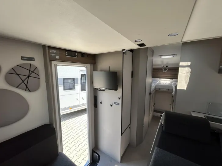 Fahrzeugbild LMC Tracer 730 EL #21