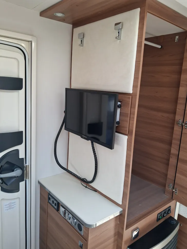 Fahrzeugbild Dethleffs Nomad 560 RET - im Kundenauftrag #17