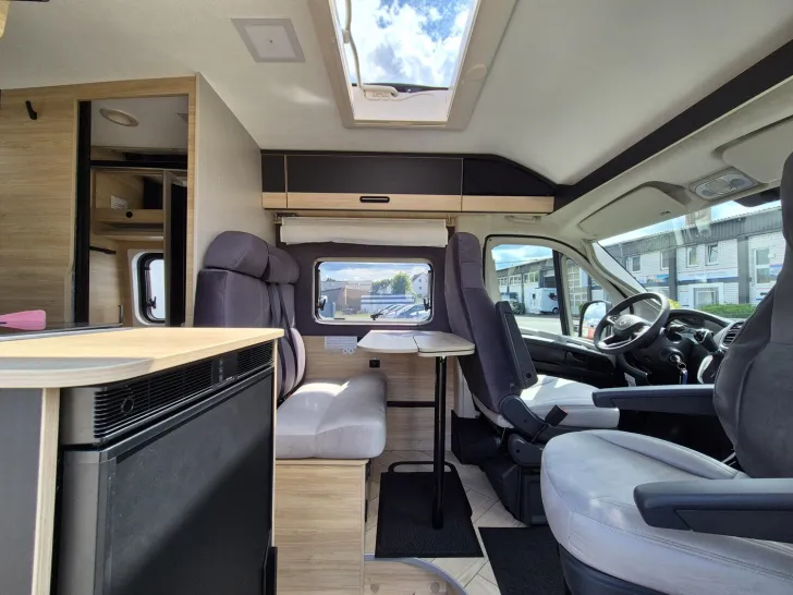 Fahrzeugbild Chausson Van Sweet Line V697 Arctic/Automatik/Lithium #13