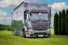 Fahrzeugbild RJH Excellence #1