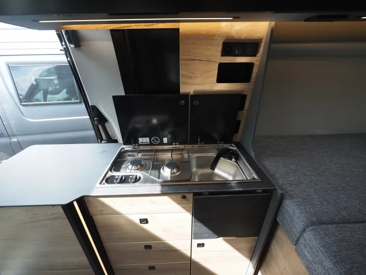 Fahrzeugbild Pössl Roadstar XT, Mercedes Sprinter 4x4, Premiump. #15