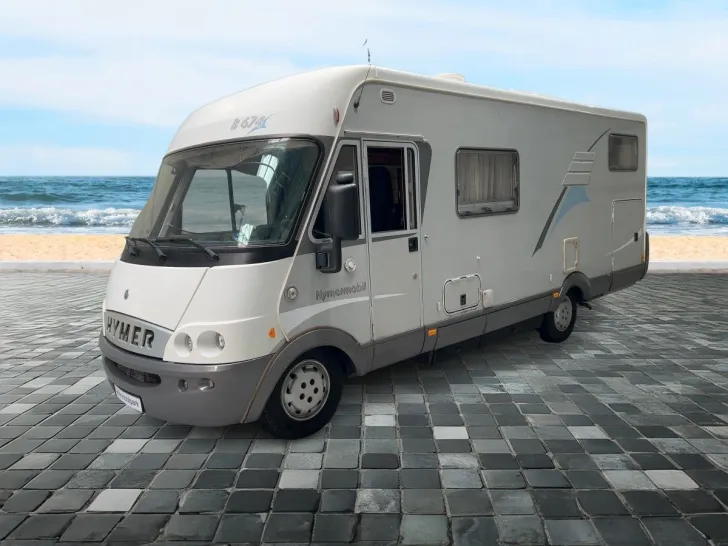 Fahrzeugbild Hymer B 674 / Einzelbetten / Hubbett / Garage #2