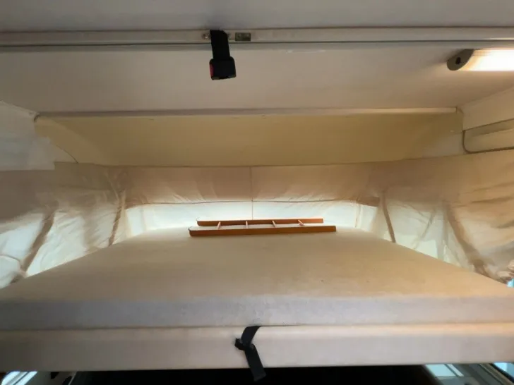 Fahrzeugbild Hymer B 674 / Einzelbetten / Hubbett / Garage #12