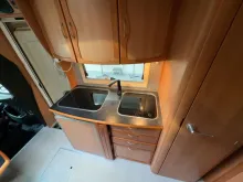 Fahrzeugbild Eura Mobil Contura 742 EB/Einzelbetten/Garage/Solar/Markise #12