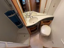 Fahrzeugbild Eura Mobil Contura 742 EB/Einzelbetten/Garage/Solar/Markise #14