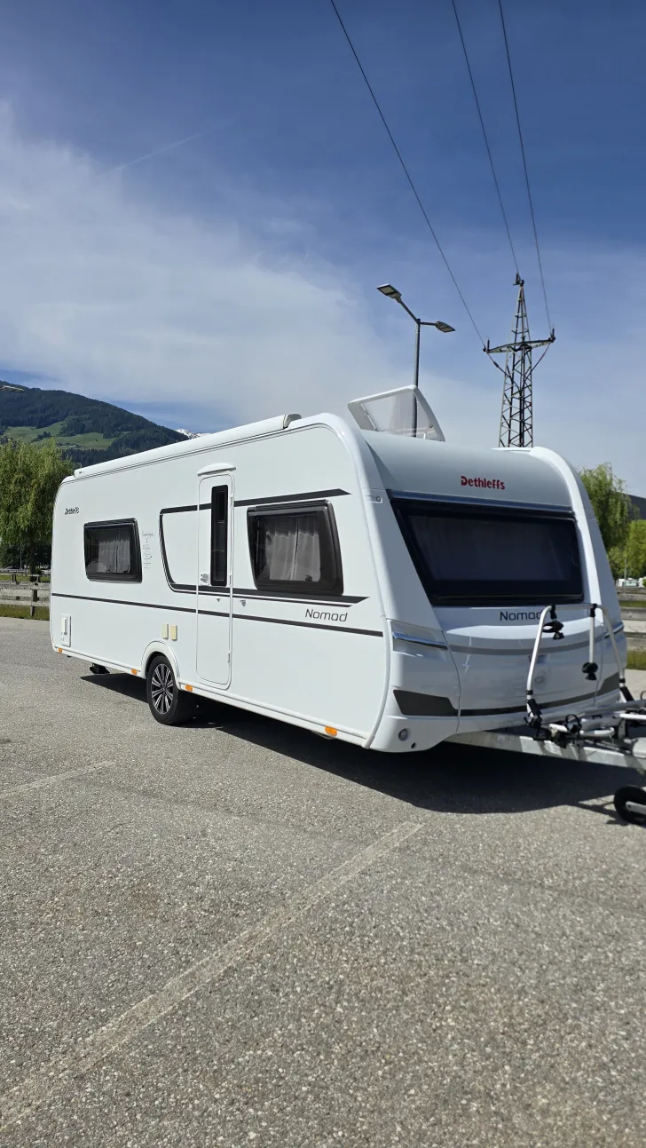 Fahrzeugbild Dethleffs Nomad 560 RET Top Ausstattung, Win #9
