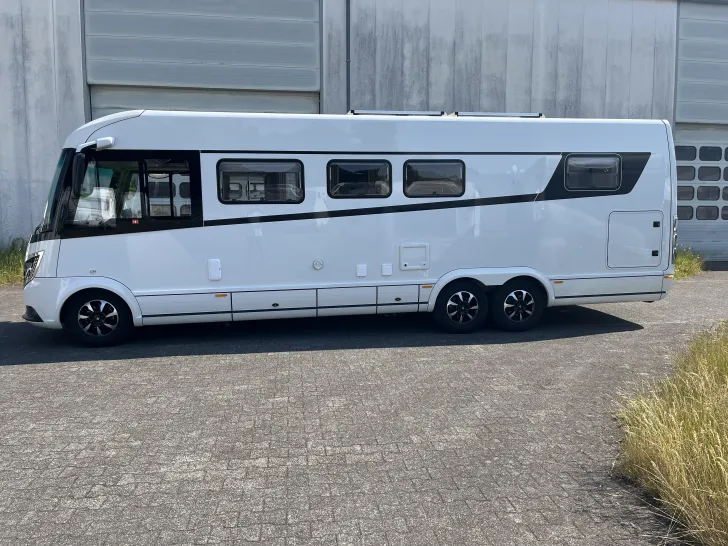 Fahrzeugbild Niesmann + Bischoff Arto 88 LF Hubstützen, Garanti #1