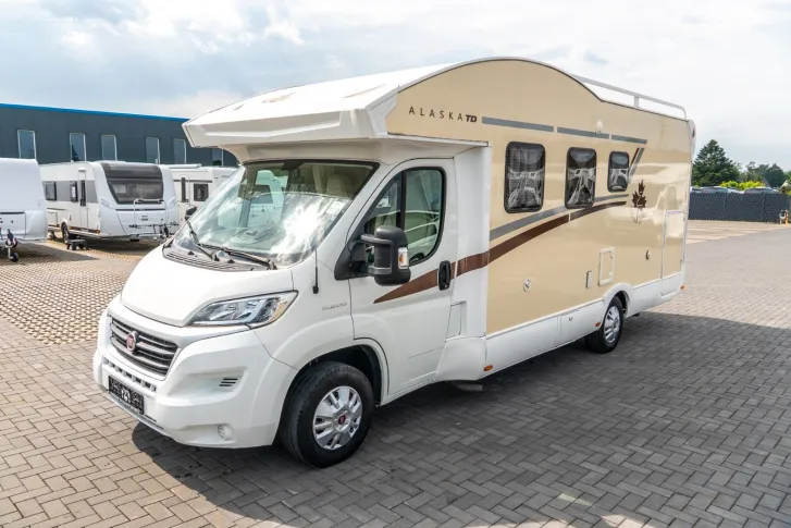 Fahrzeugbild Ahorn Camp Alaska TD *Automatik*Lithium*AHK*SAT*TV*Markise* #2