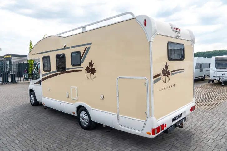 Fahrzeugbild Ahorn Camp Alaska TD *Automatik*Lithium*AHK*SAT*TV*Markise* #3
