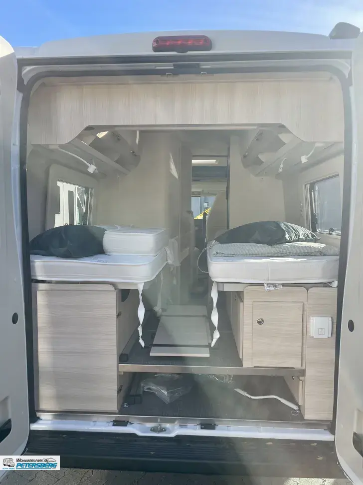 Fahrzeugbild Eura Mobil Van 635 EB inkl. Solar & Lithiumbatterie #5