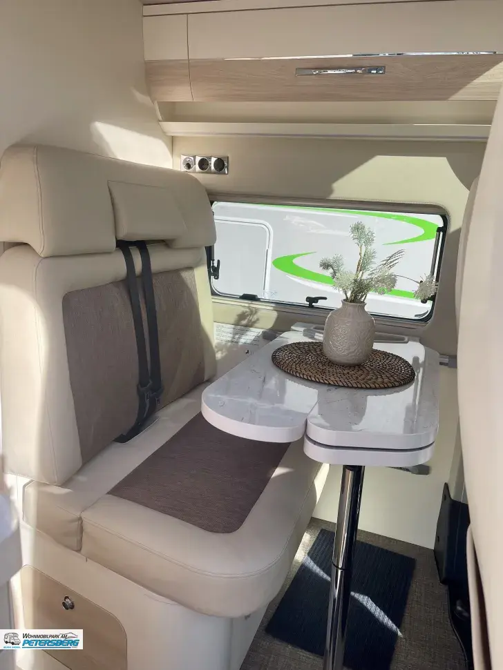Fahrzeugbild Eura Mobil Van 635 EB inkl. Solar & Lithiumbatterie #6