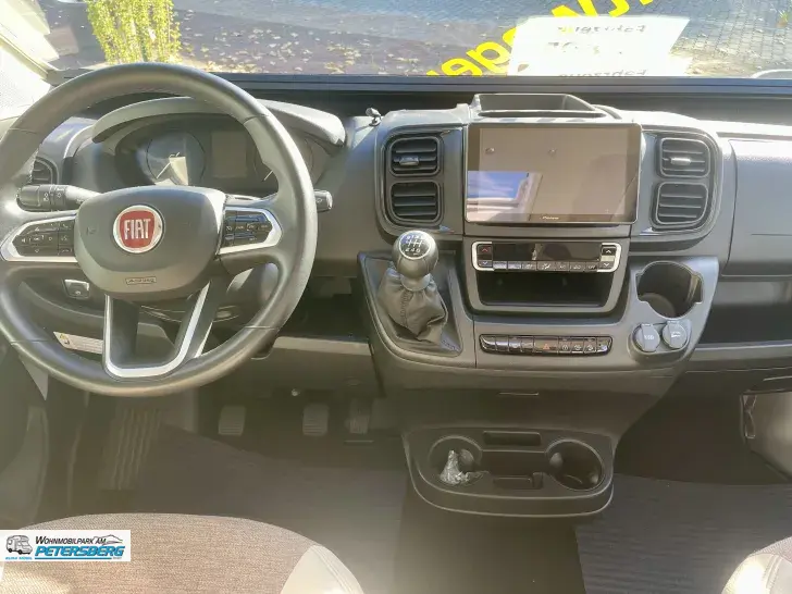 Fahrzeugbild Eura Mobil Van 635 EB inkl. Solar & Lithiumbatterie #7