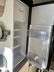 Fahrzeugbild Eura Mobil Van 635 EB inkl. Solar & Lithiumbatterie #10