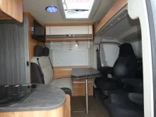 Fahrzeugbild Globecar Summit 600 Plus #8