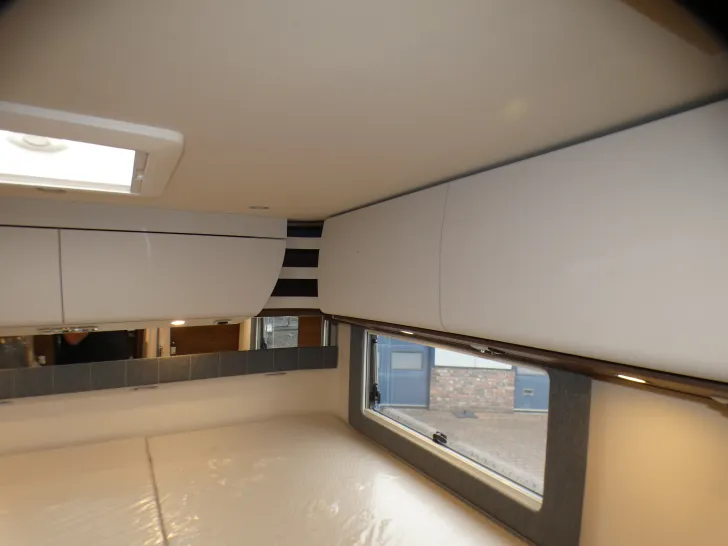 Fahrzeugbild Carthago chic c-line T 4.9 LE Leder Alde Wechselrichter #20