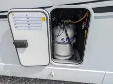Fahrzeugbild Kabe Travel Master Royal x780 LQB Backofen/Solar/2xTV/Hubbett/Hydraulische Stützen/Markise #30