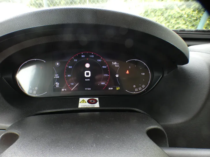 Fahrzeugbild Eura Mobil Activa One 650 HS Modell 2026, Sat, Solar #6