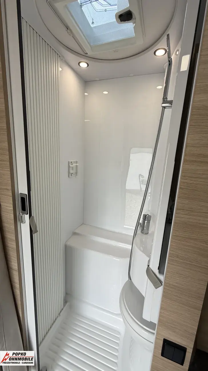 Fahrzeugbild Chausson Alkoven C656 First Line Solar #14