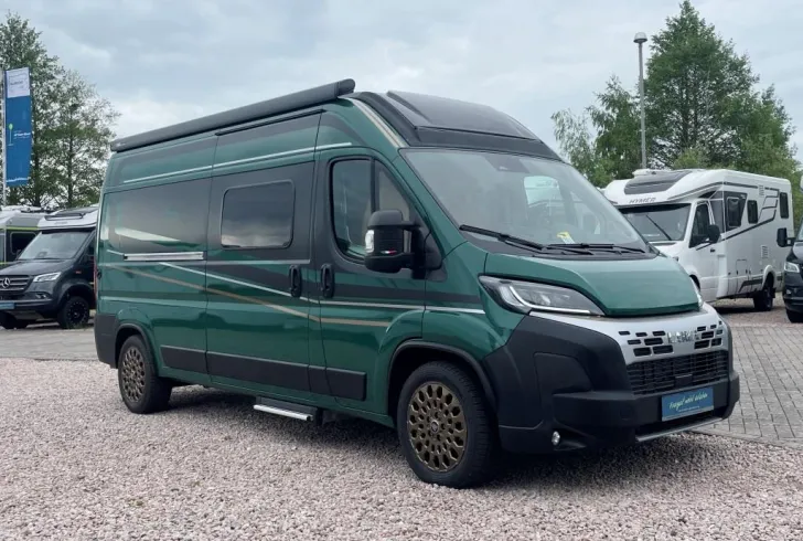 Fahrzeugbild Laika Kosmo Supremo Verde Mugello Verfüg./Sparen Sie 4.783,- € #2