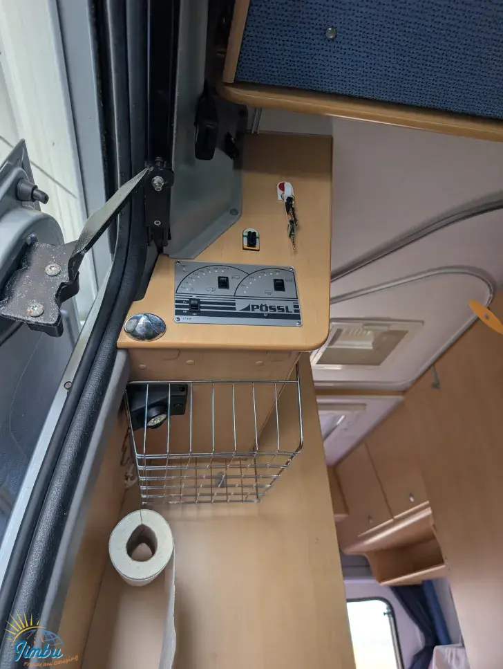 Fahrzeugbild Pössl Van ROADMASTER L 3,5 t Hubbett #10