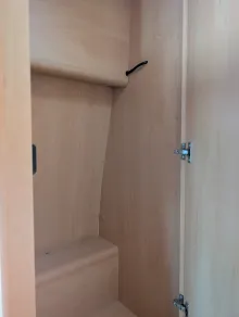 Fahrzeugbild Pössl Van ROADMASTER L 3,5 t Hubbett #17