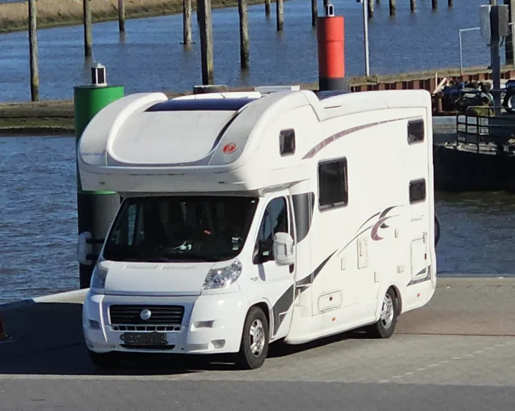 Fahrzeugbild Eura Mobil Terrestra A 640 VB gepflegt #1