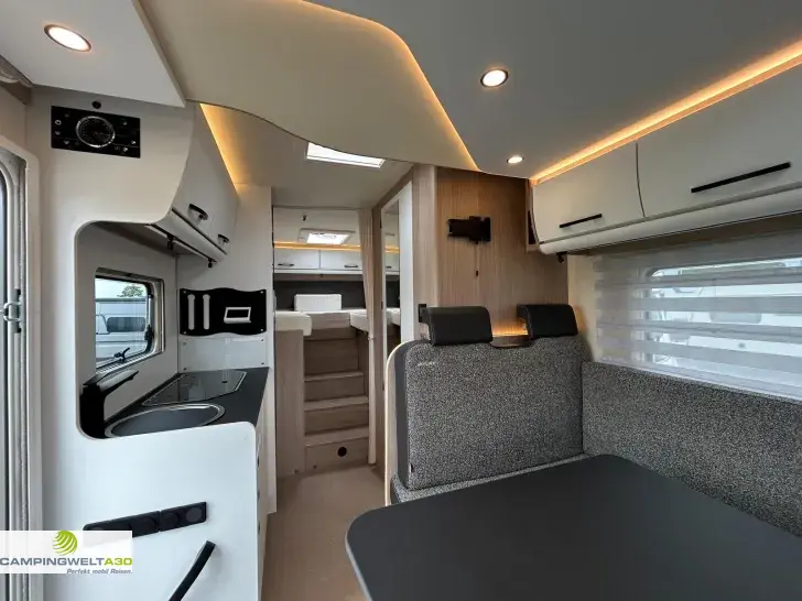 Fahrzeugbild Bürstner Lyseo Time SkyLine 690 G*NAVI*RFK* #13