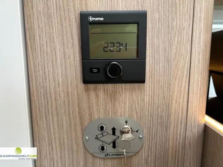 Fahrzeugbild Bürstner Lyseo Time SkyLine 690 G*NAVI*RFK* #18