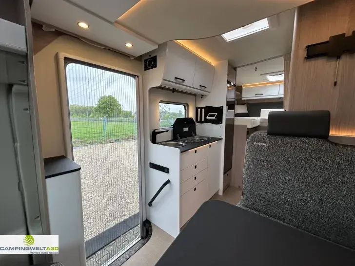 Fahrzeugbild Bürstner Lyseo Time SkyLine 690 G*NAVI*RFK* #26