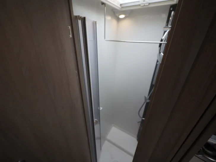 Fahrzeugbild Rapido 855 F, SAT/TV, Markise, Hubbett, Navi/Kam. uvm #18