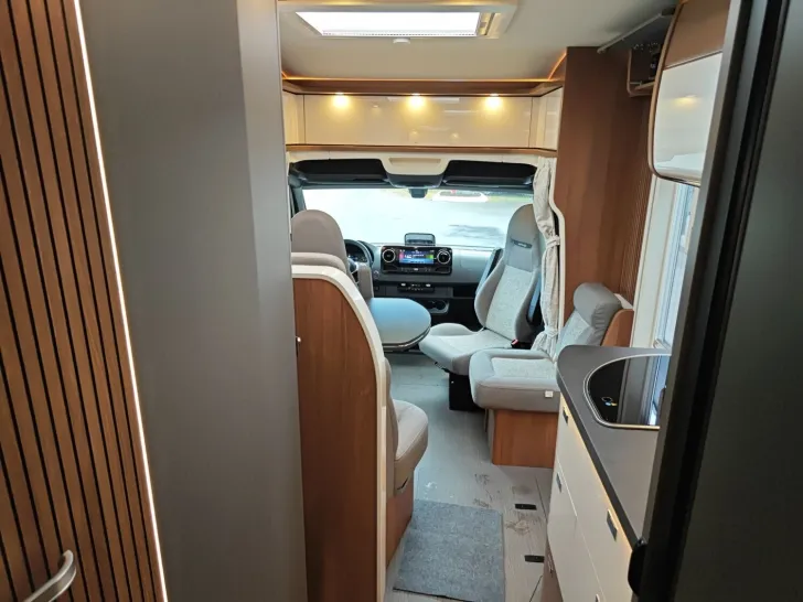 Fahrzeugbild Carthago C1-tourer T 143 KB LE comfort Mercedes #18