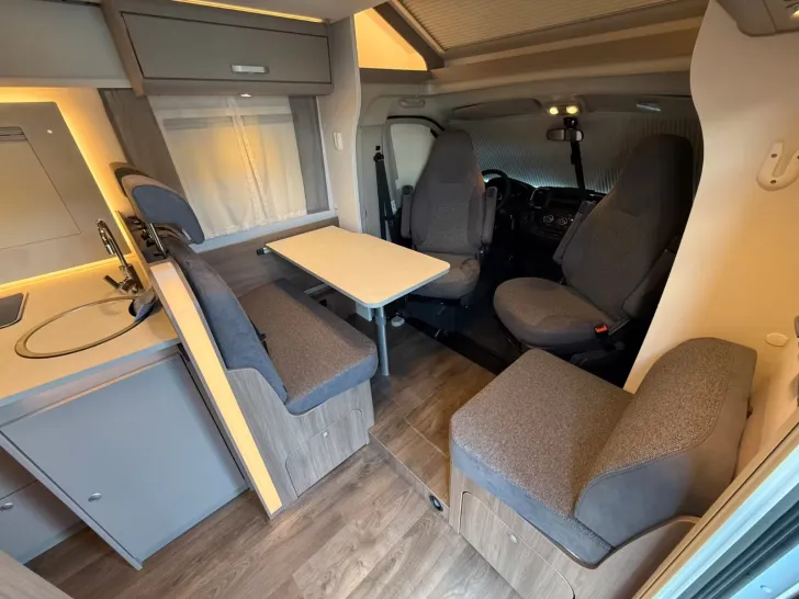 Fahrzeugbild Carado T 328 #19