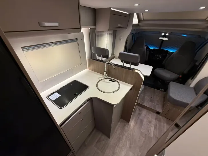 Fahrzeugbild Carado T 328 #21