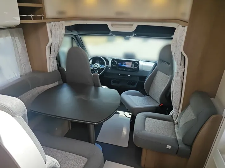 Fahrzeugbild Carthago C1-tourer T 143 KB LE comfort Mercedes #11