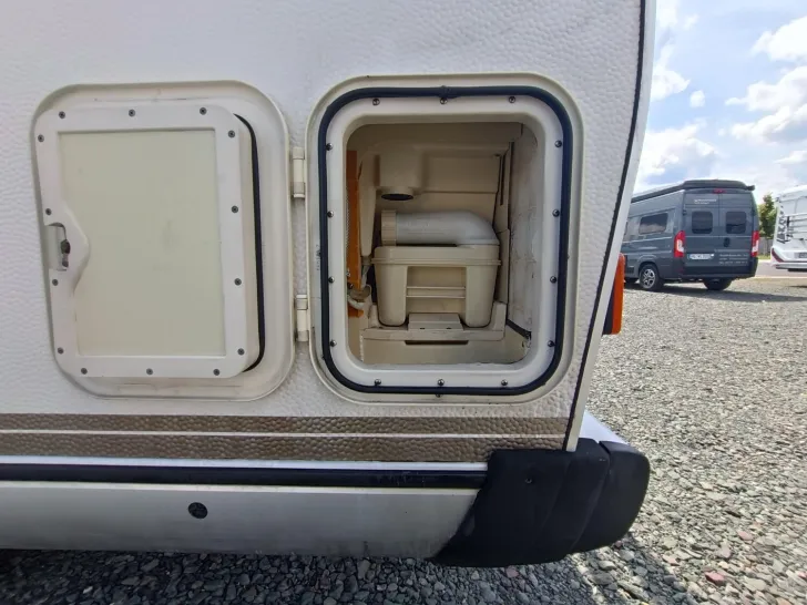 Fahrzeugbild Hymer Alkoven TYP Camp 55 #9