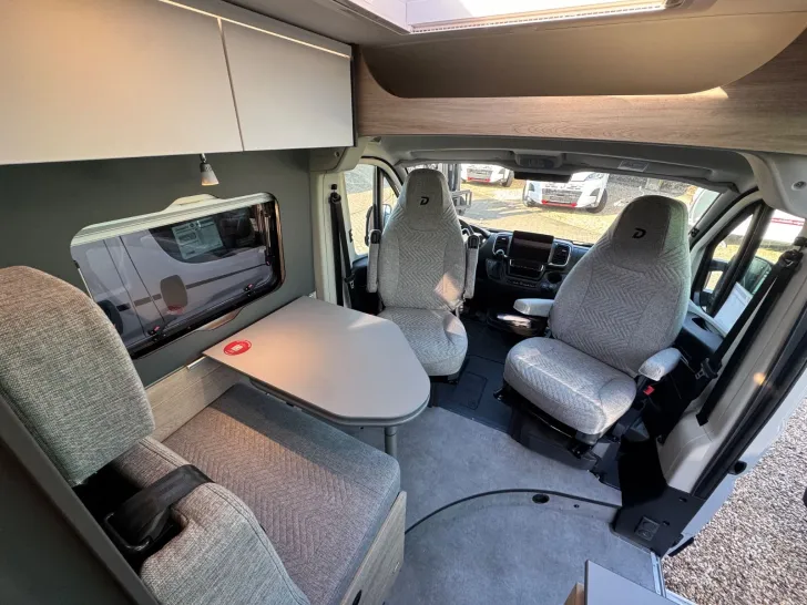Fahrzeugbild Dethleffs Globetrail Fiat 600 DS #11