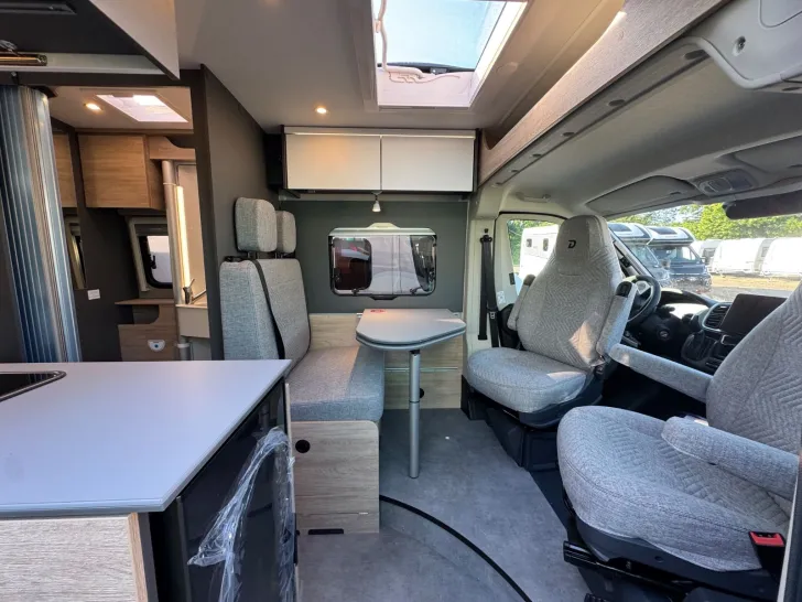 Fahrzeugbild Dethleffs Globetrail Fiat 600 DS #12