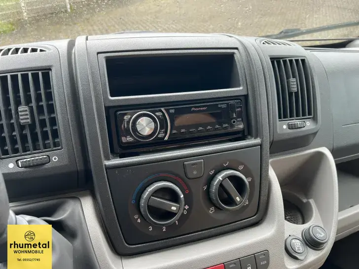 Fahrzeugbild Carthago chic c-line T 5.2 Plus Chic CLine #32