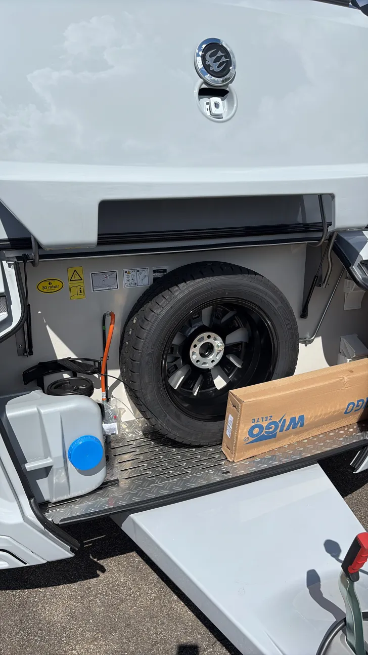 Heckgarage Knaus Südwind 450 FU Black Selection Sofort verfügbar