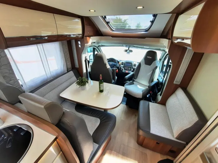 Fahrzeugbild LMC Cruiser T 712 Comfortline Top Ausstattung / 1.Hand #9