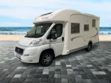 Fahrzeugbild Rapido 776 FF/Festbett+Hubbett/Klima/Solar/Markise #2