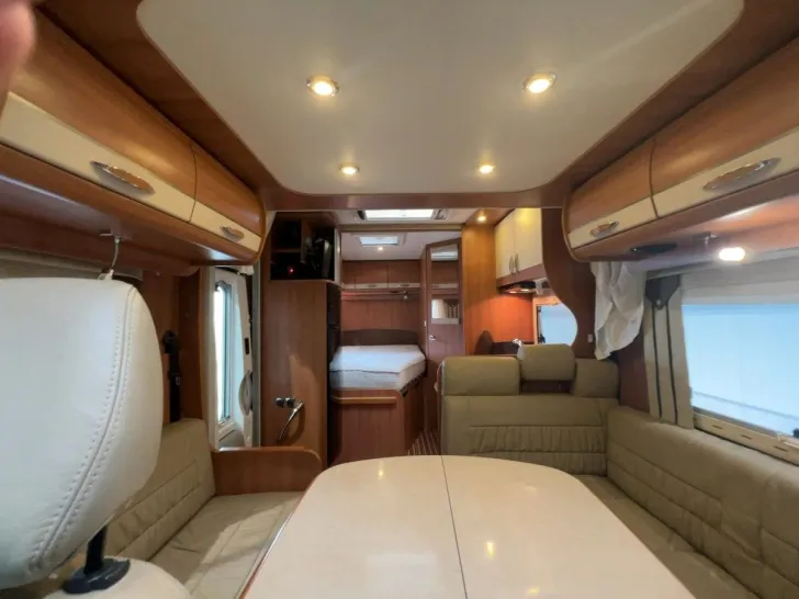 Fahrzeugbild Rapido 776 FF/Festbett+Hubbett/Klima/Solar/Markise #10