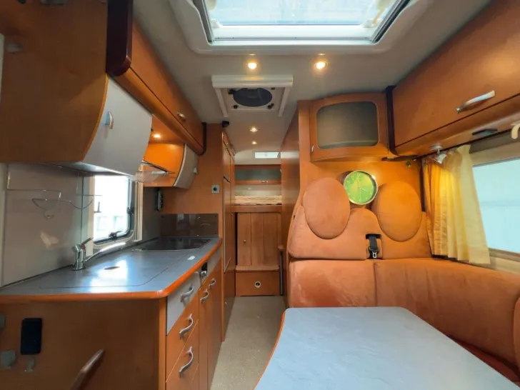 Fahrzeugbild Niesmann + Bischoff ARTO 64 E/Festbett/Hubbett/Garage/Markise #10
