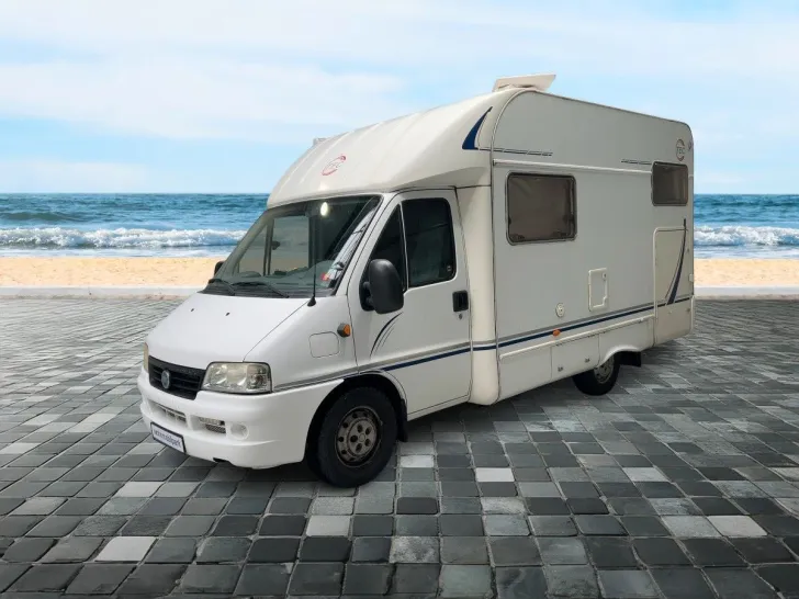 Fahrzeugbild Rotec 5850 TI/Festbett/Garage/Solar/SAT #2