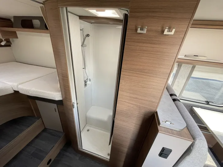 Fahrzeugbild Knaus L!VE TI 650 MEG ++MEGA-DEAL++ #38
