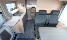 Fahrzeugbild Weinsberg CaraSuite 650 MEG (Ford) 155 PS Schalter #6