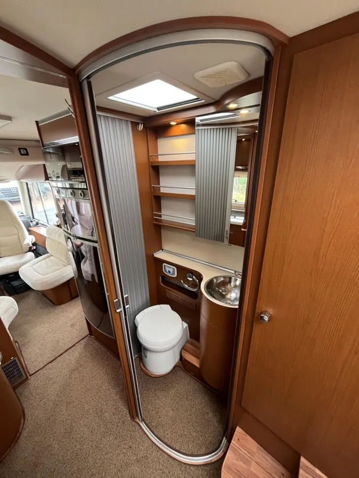 Fahrzeugbild Hymer B-Klasse 694 #12