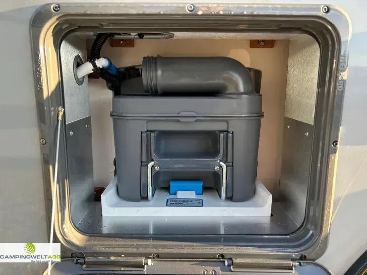 Fahrzeugbild Bürstner Signature SFT 7.1*SAT*LITHIUM*KÜCHENPAKET* #18