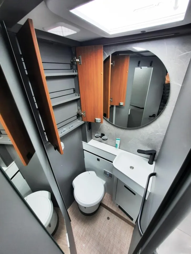 Fahrzeugbild Hymer B-Klasse MC T 680 Sale 15.820,- € sparen #17